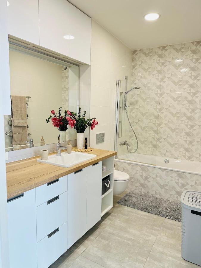 Butas Paciame Siauliu Miesto Centre Apartment Siauliai  Ngoại thất bức ảnh